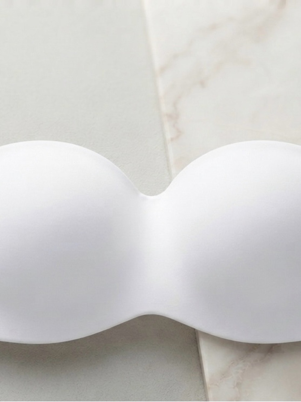 NWOT Strapless Adhesive Silicone Bandeau Bra - White